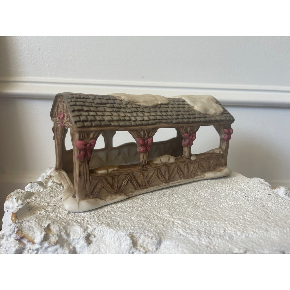 Vintage 1989 Christmas Village Decemere Ltd Ceramic COVERED BRIDGE